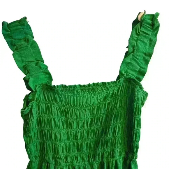 SHE+SKY Stretchy Smocked Wide Leg Jumpsuit Green Size M #203 - Picture 6 of 8